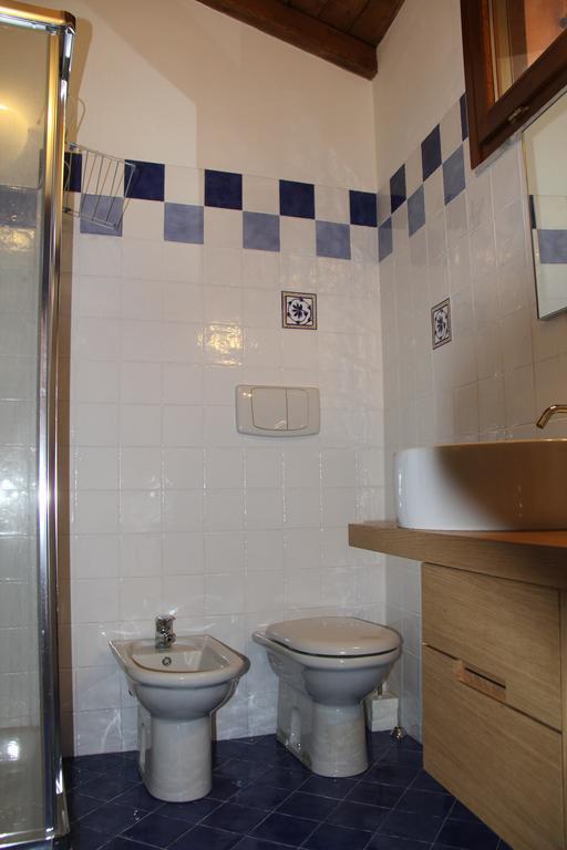 Bilocale Salice Terme Apartment Bagian luar foto