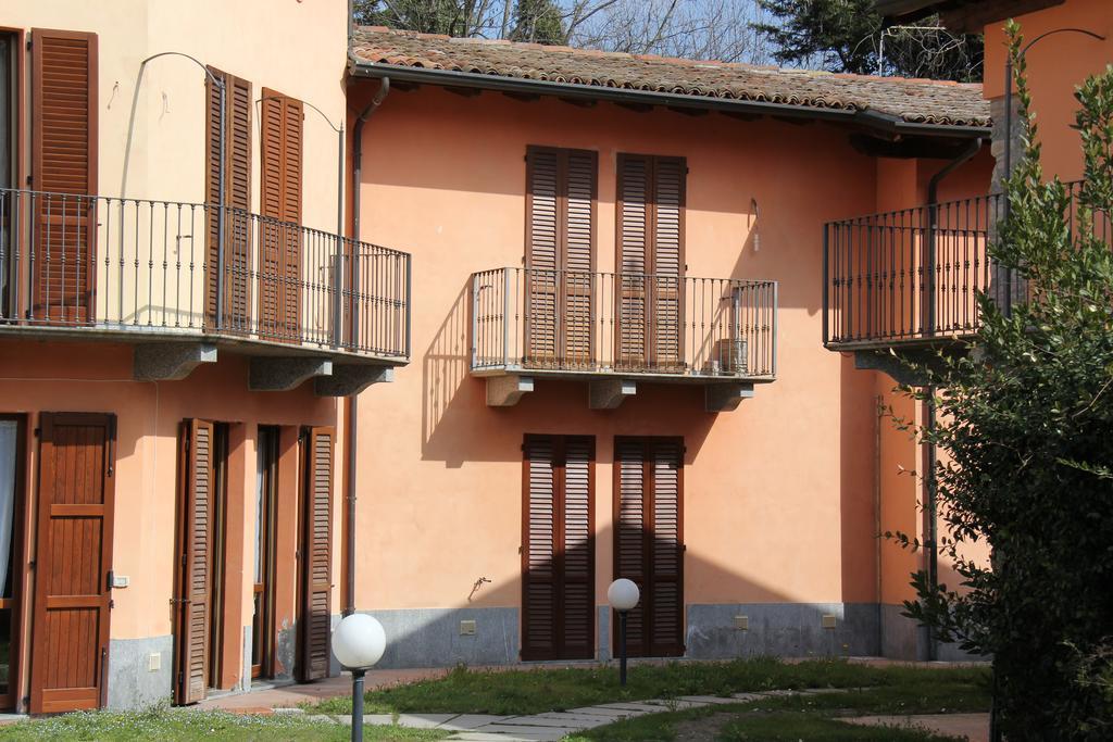 Bilocale Salice Terme Apartment Bagian luar foto